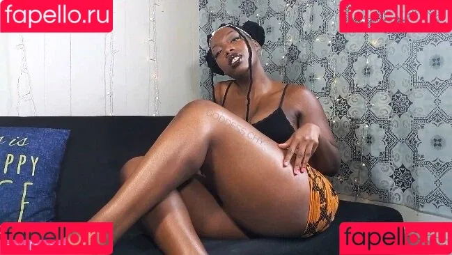 chylattexfree Onlyfans Photo Gallery 