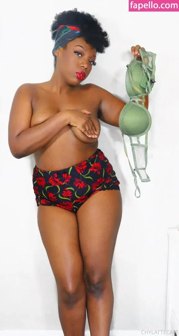 chylattexfree Onlyfans Photo Gallery 