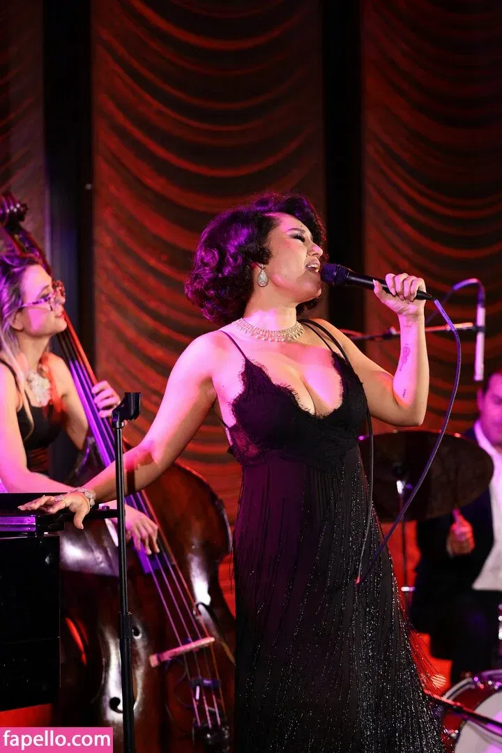 Heycalibear Onlyfans Photo Gallery 