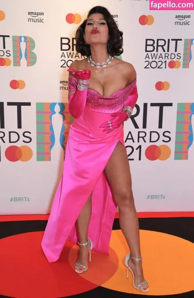 Heycalibear Onlyfans Photo Gallery 