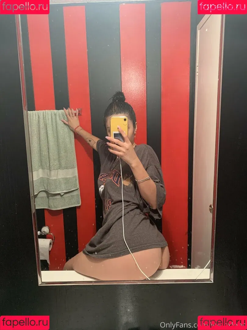 yungxlobo Onlyfans Photo Gallery 