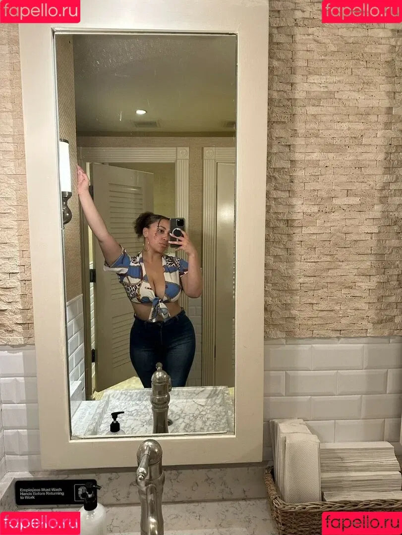 Tastehoneyof Onlyfans Photo Gallery 