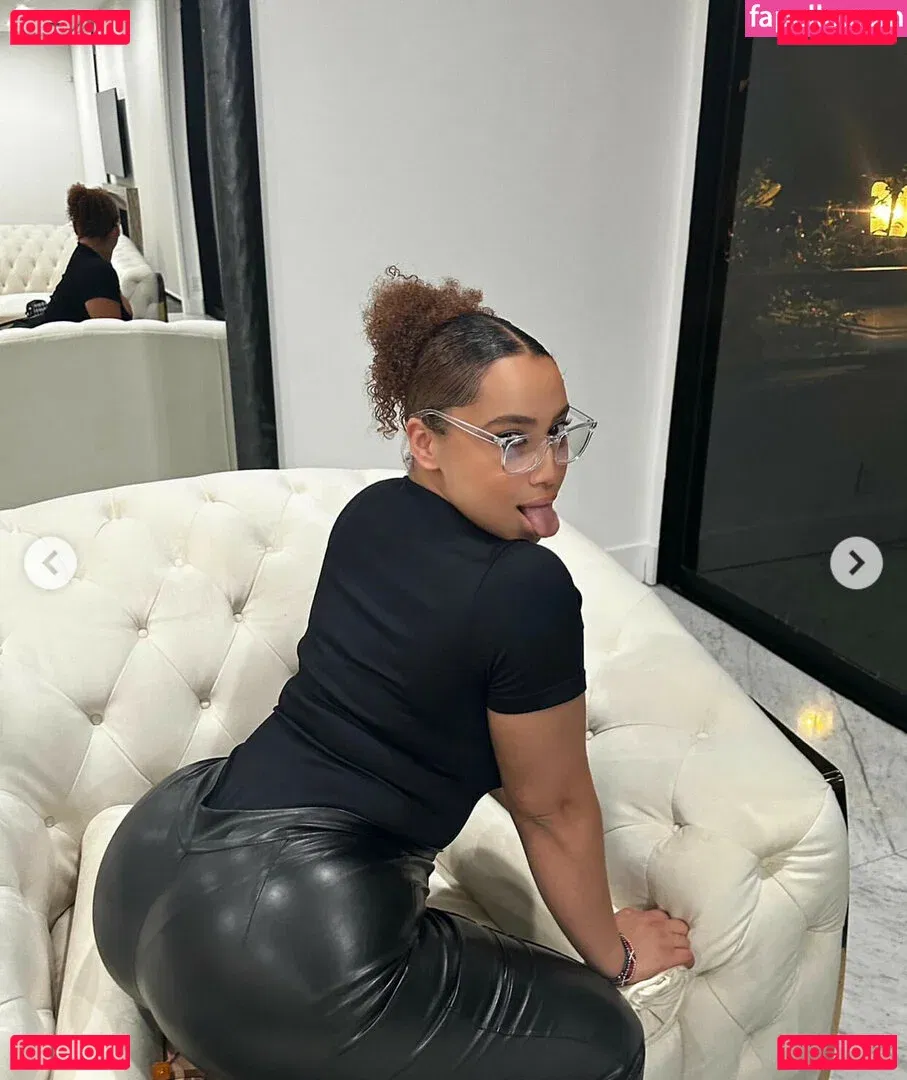 Tastehoneyof Onlyfans Photo Gallery 