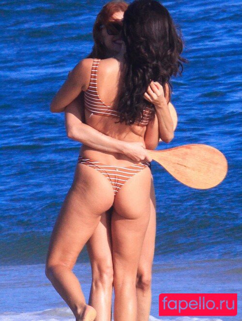 Alanis Guillen Nude Onlyfans Photo 21