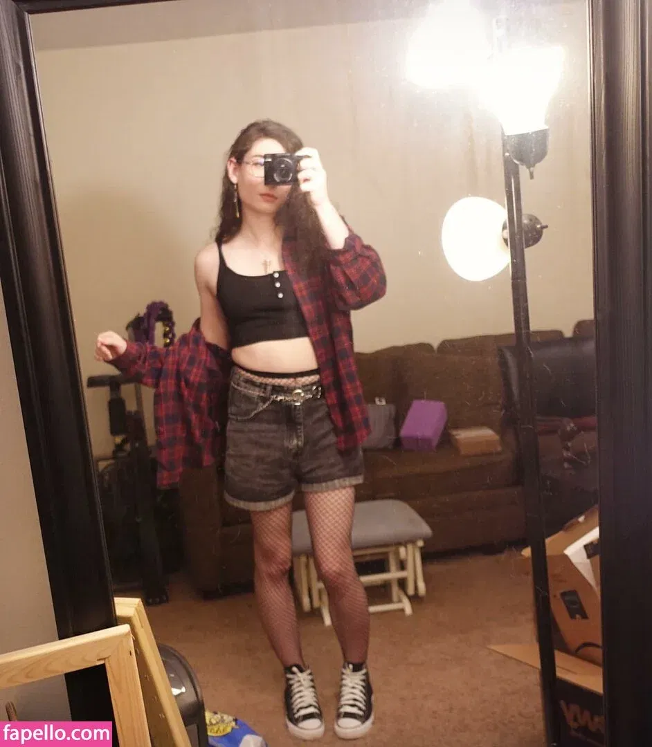 Aetheria_Officinalis Onlyfans Photo Gallery 