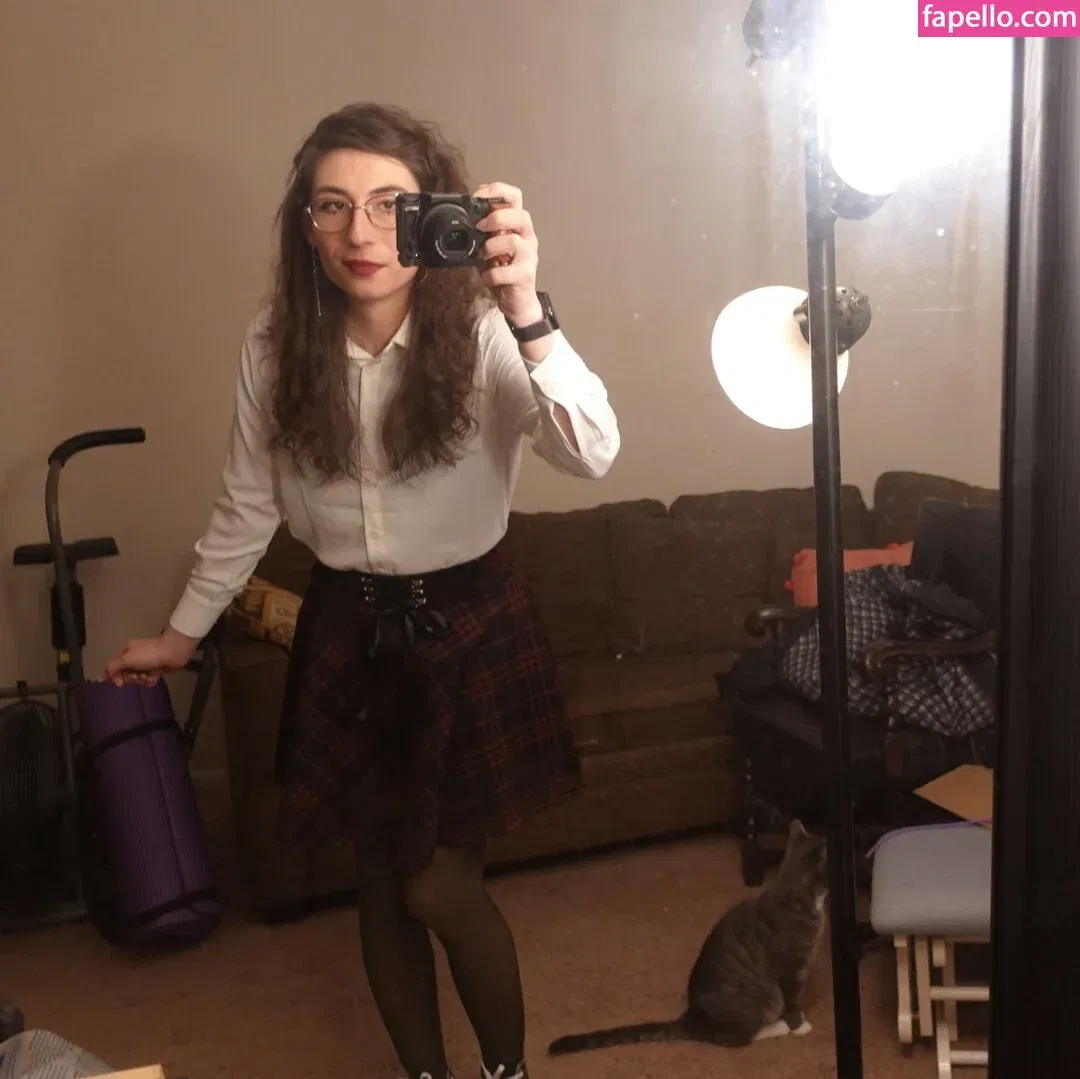 Aetheria_Officinalis Onlyfans Photo Gallery 