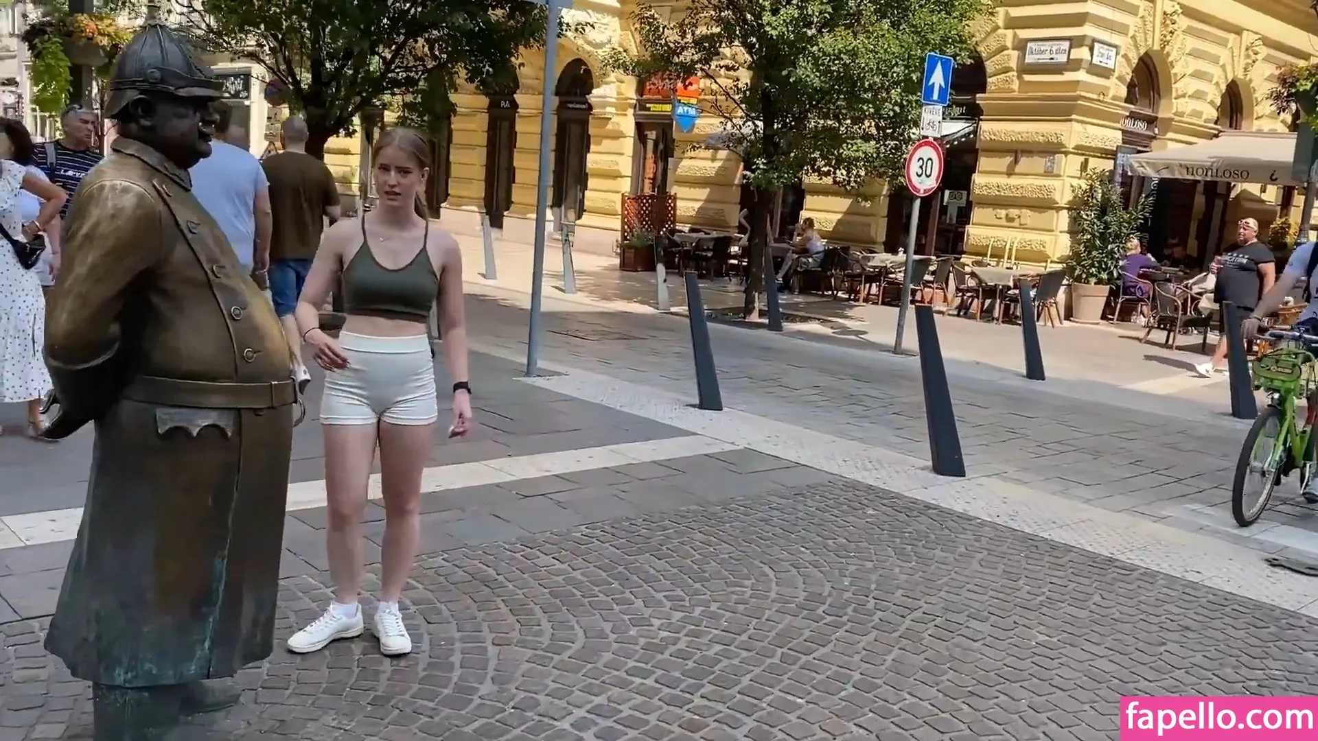 DJ Mari Moura Onlyfans Photo Gallery 