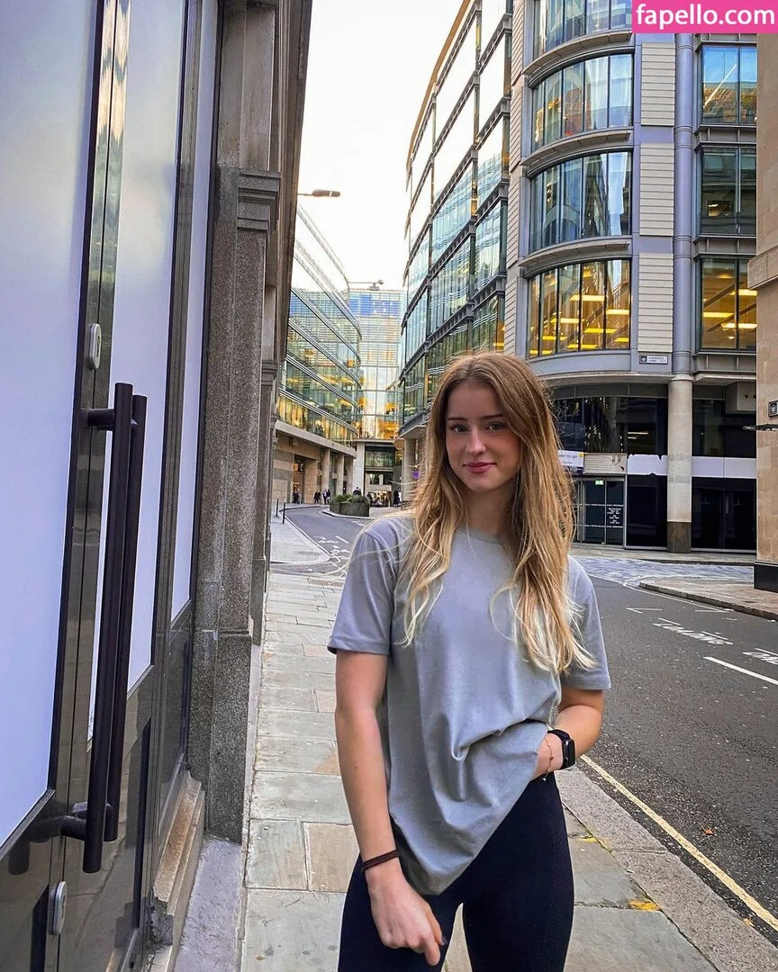 DJ Mari Moura Onlyfans Photo Gallery 