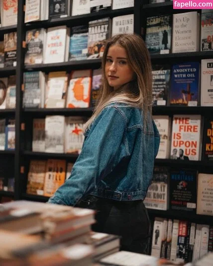 DJ Mari Moura Onlyfans Photo Gallery 