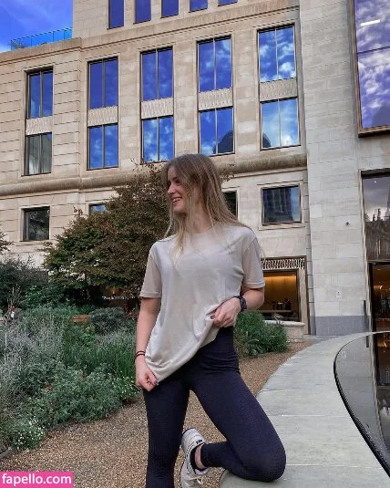 DJ Mari Moura Onlyfans Photo Gallery 