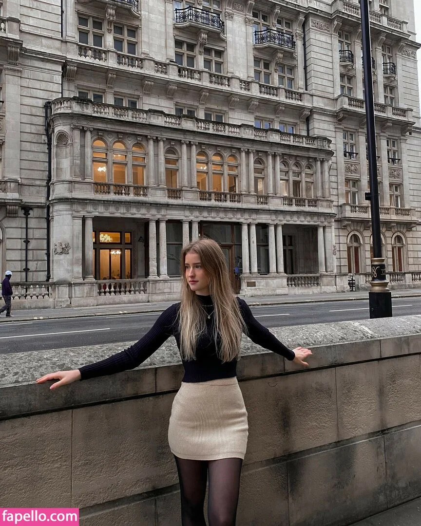 DJ Mari Moura Onlyfans Photo Gallery 