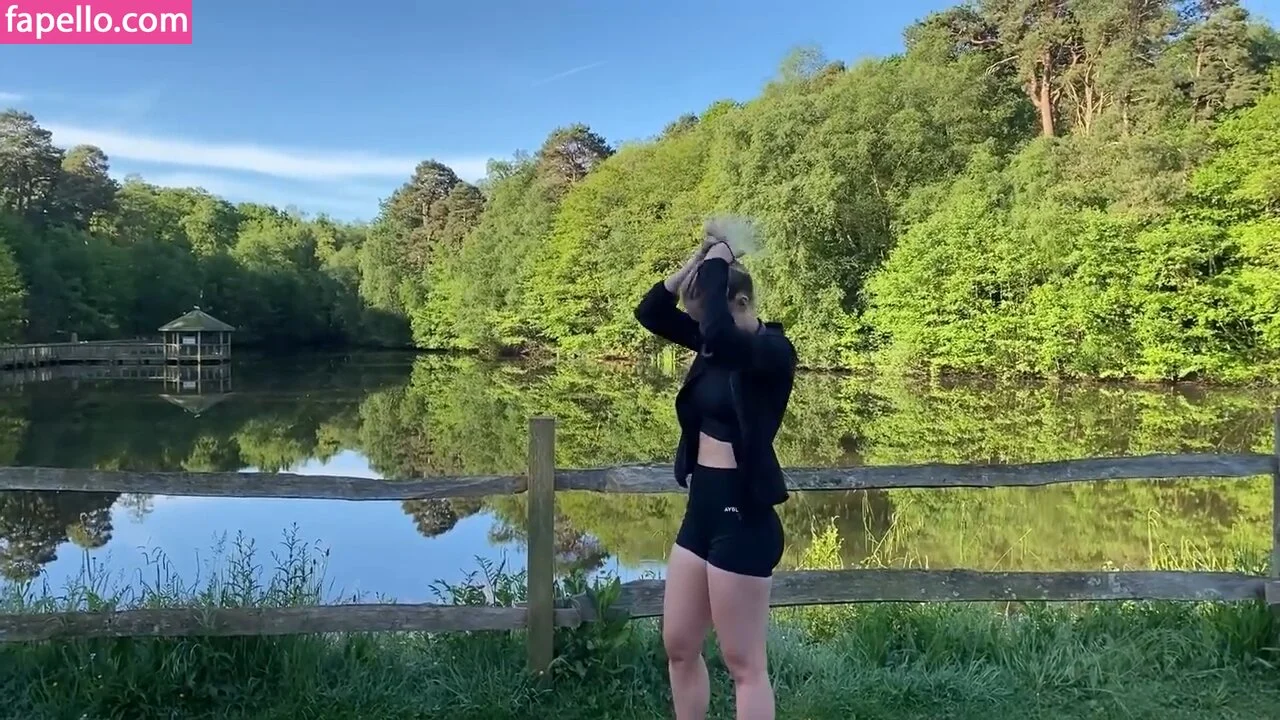 DJ Mari Moura Onlyfans Photo Gallery 