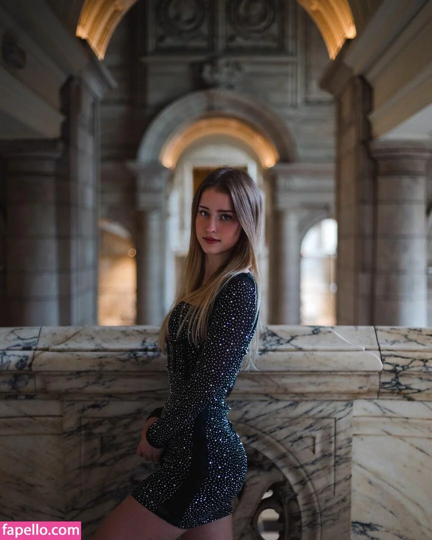 DJ Mari Moura Onlyfans Photo Gallery 