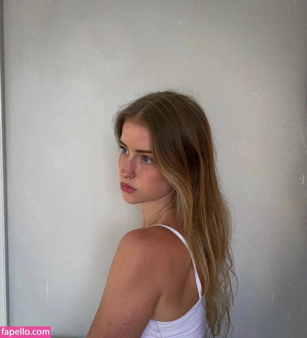 DJ Mari Moura Onlyfans Photo Gallery 