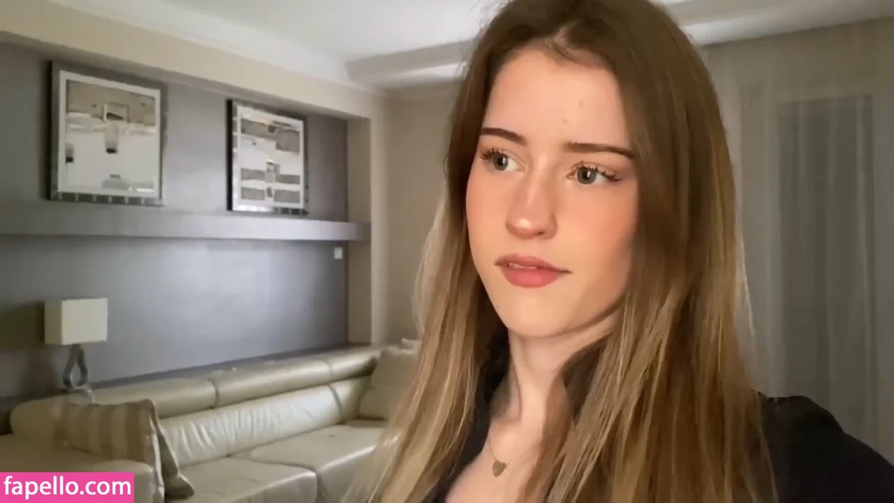 DJ Mari Moura Onlyfans Photo Gallery 