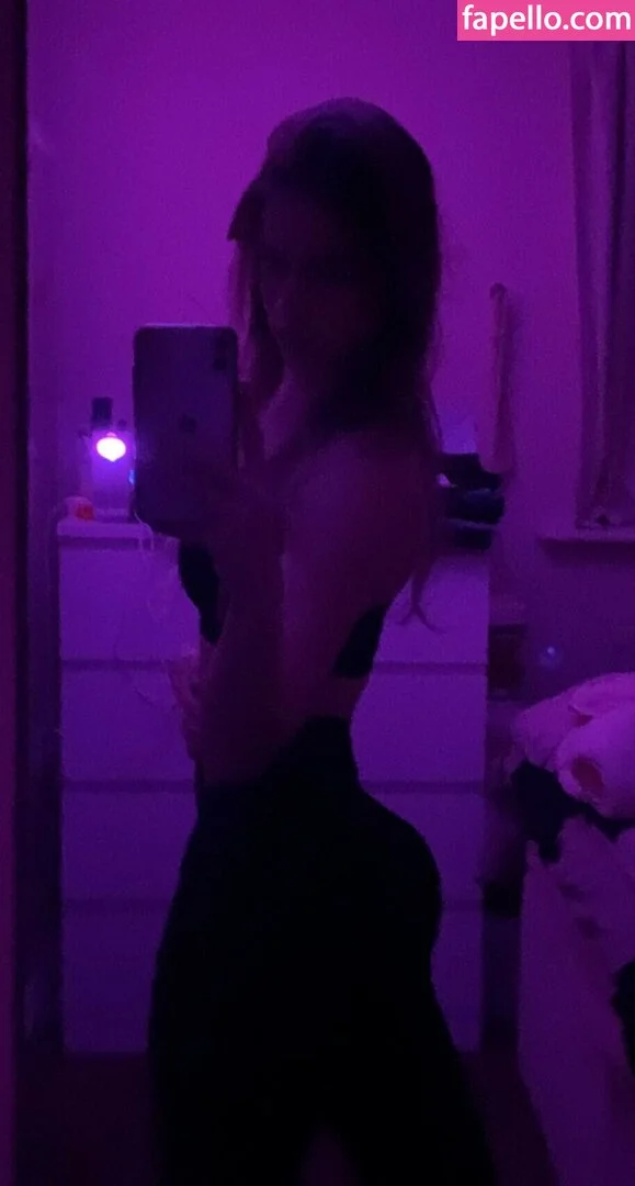 DJ Mari Moura Onlyfans Photo Gallery 