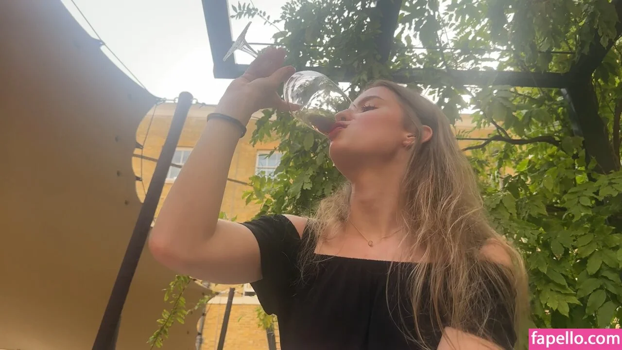 DJ Mari Moura Onlyfans Photo Gallery 