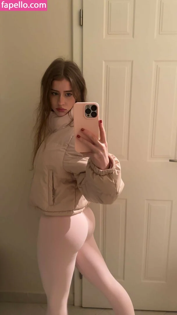 DJ Mari Moura Onlyfans Photo Gallery 