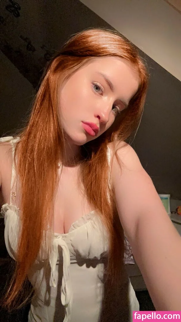 DJ Mari Moura Onlyfans Photo Gallery 