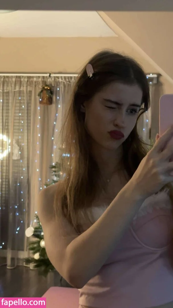 DJ Mari Moura Onlyfans Photo Gallery 