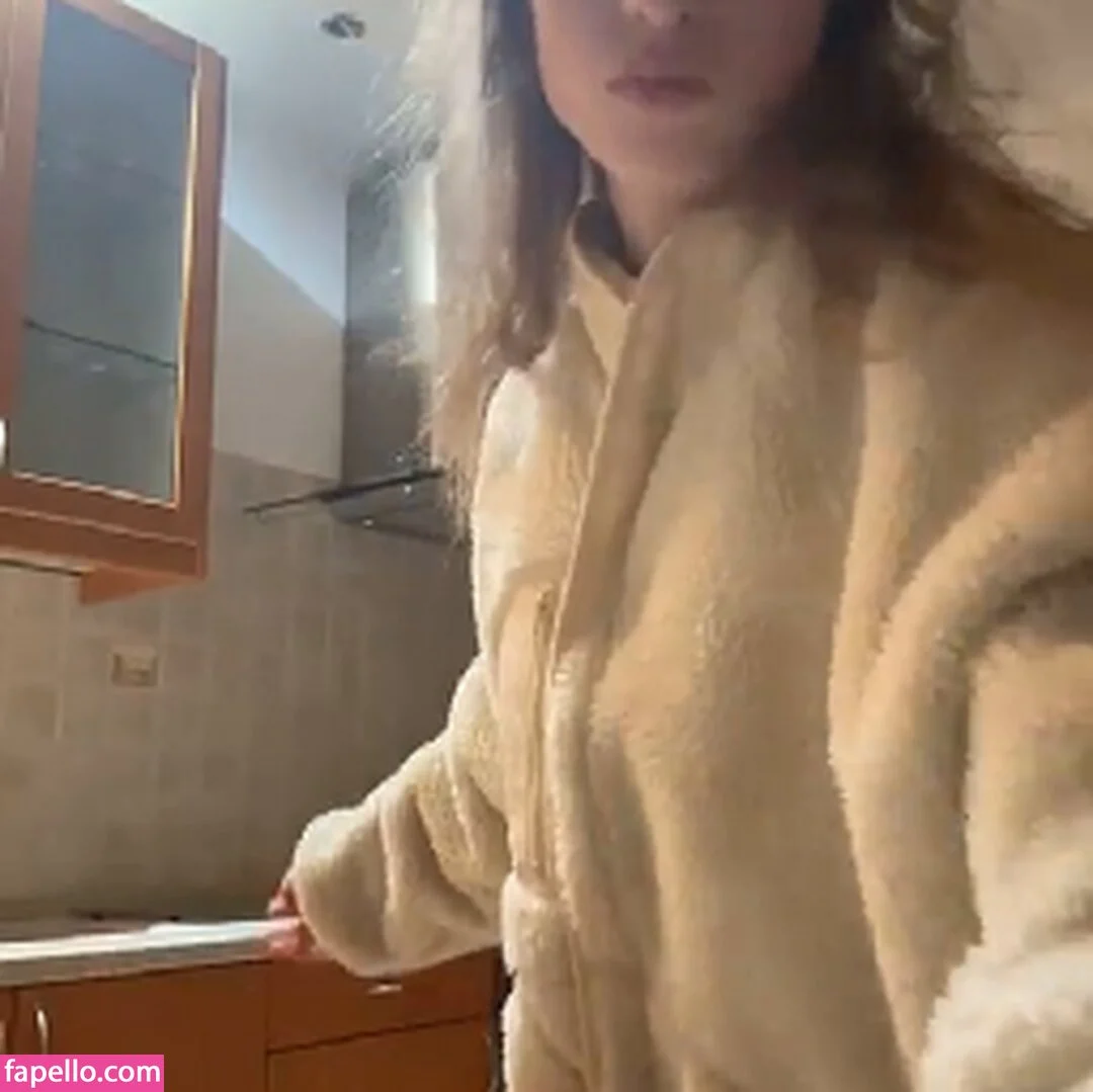 DJ Mari Moura Onlyfans Photo Gallery 