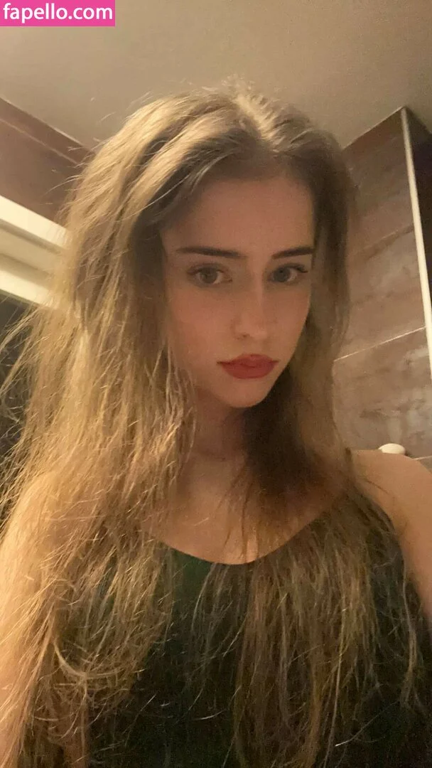 DJ Mari Moura Onlyfans Photo Gallery 