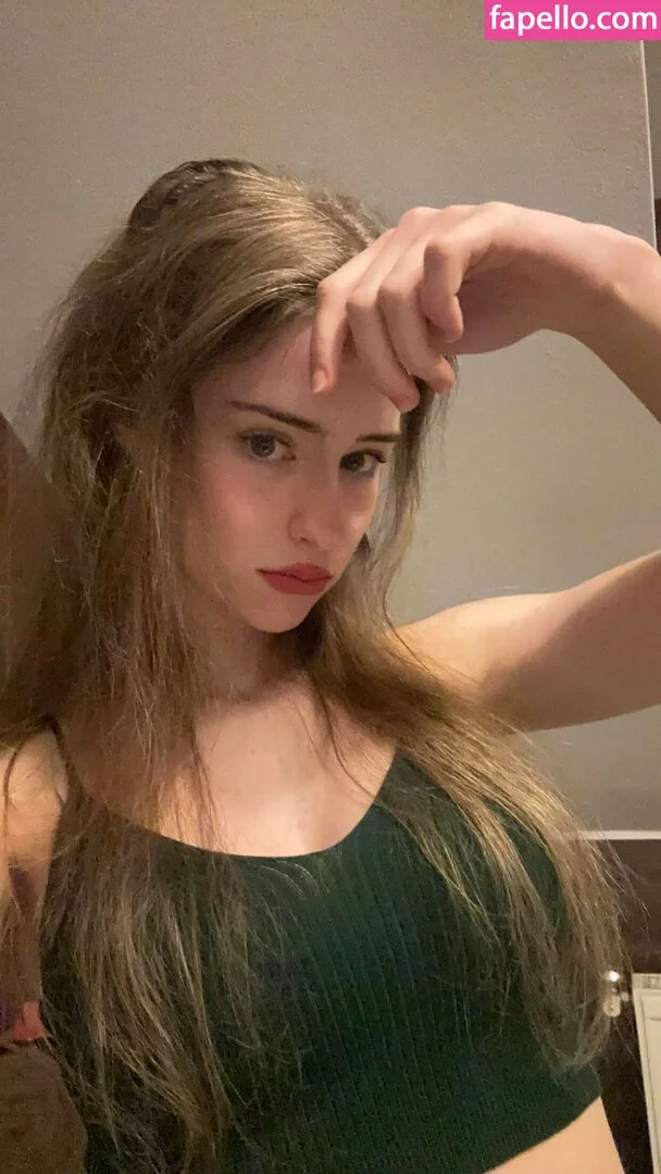 DJ Mari Moura Onlyfans Photo Gallery 