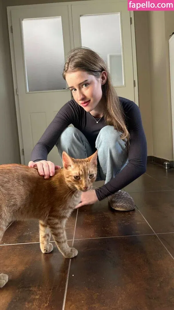 DJ Mari Moura Onlyfans Photo Gallery 