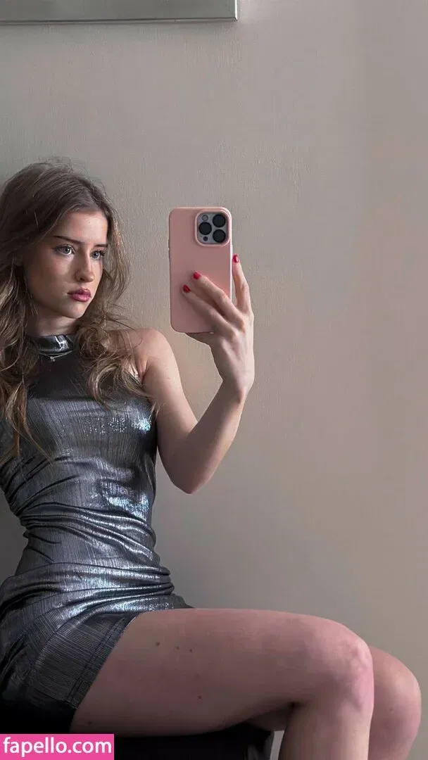 DJ Mari Moura Onlyfans Photo Gallery 