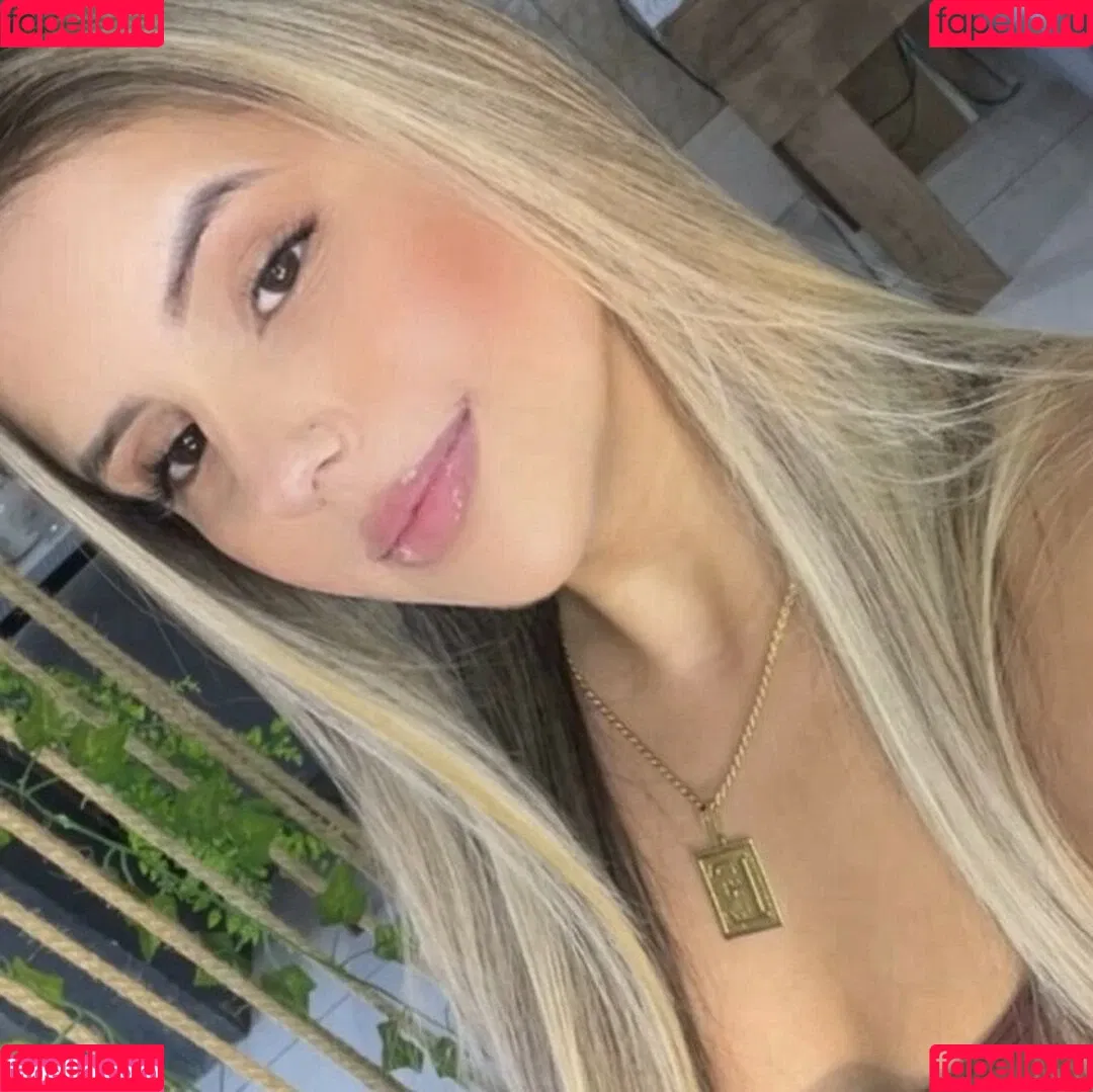 Lan Isobel Fairbain Onlyfans Photo Gallery 