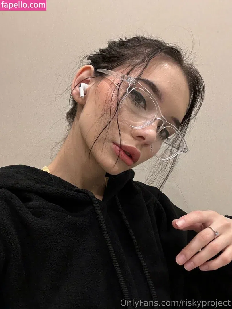 Riskyproject Onlyfans Photo Gallery 