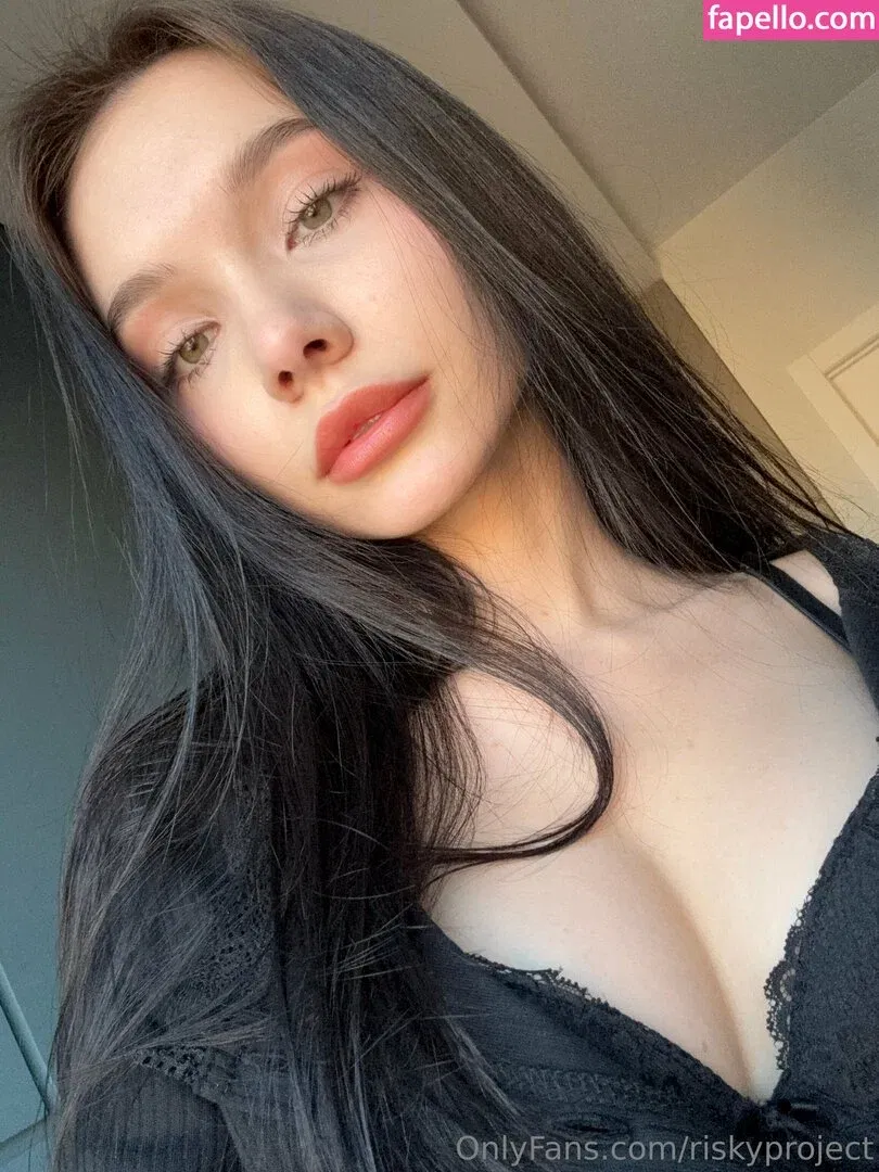 Riskyproject Onlyfans Photo Gallery 