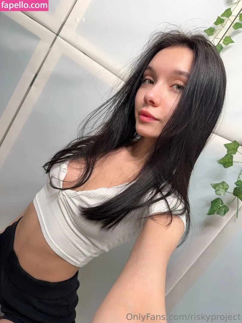 Riskyproject Onlyfans Photo Gallery 