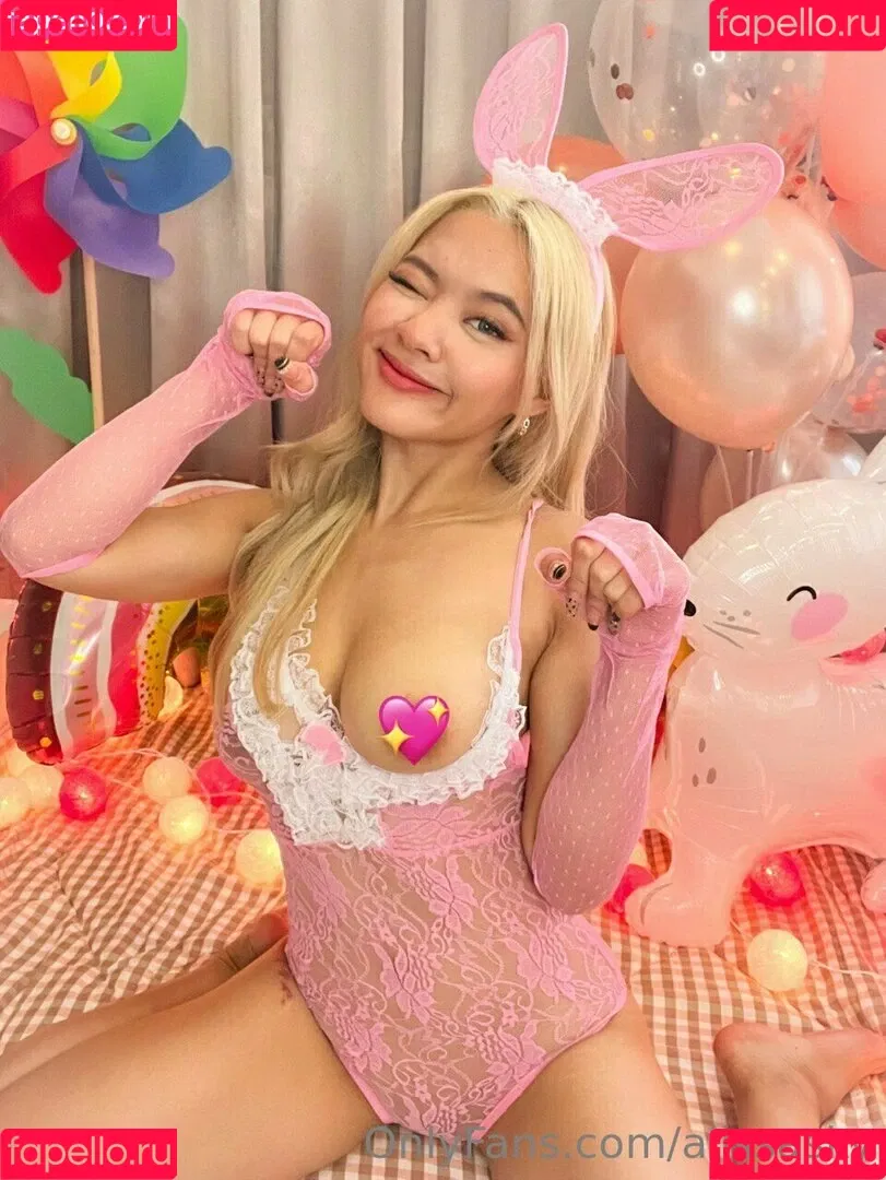 alissasky Onlyfans Photo Gallery 