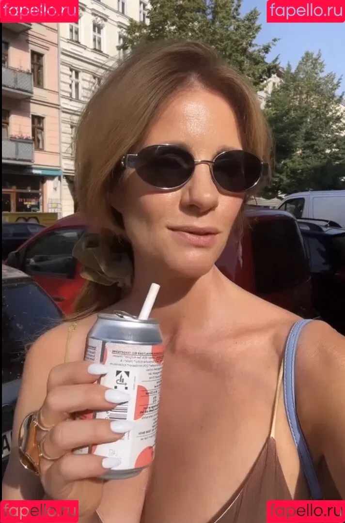 Mareile Höppner Onlyfans Photo Gallery 