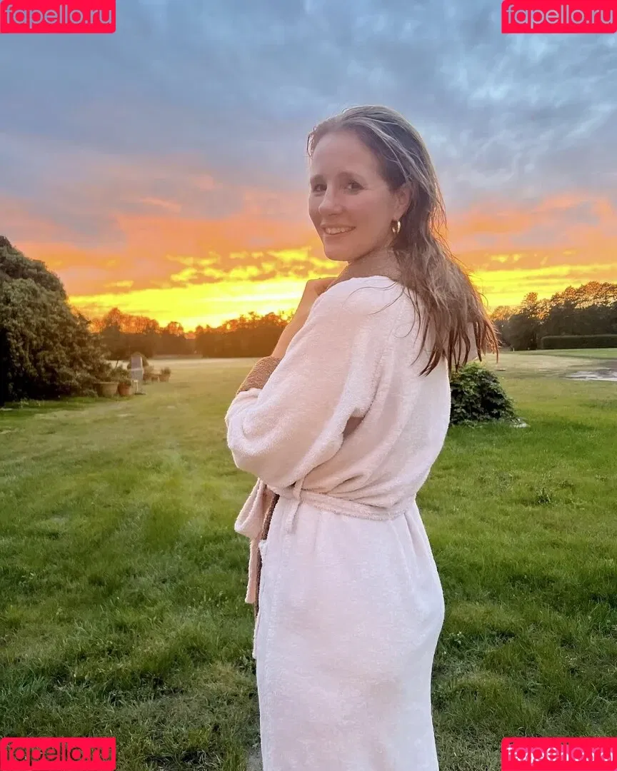 Mareile Höppner Onlyfans Photo Gallery 