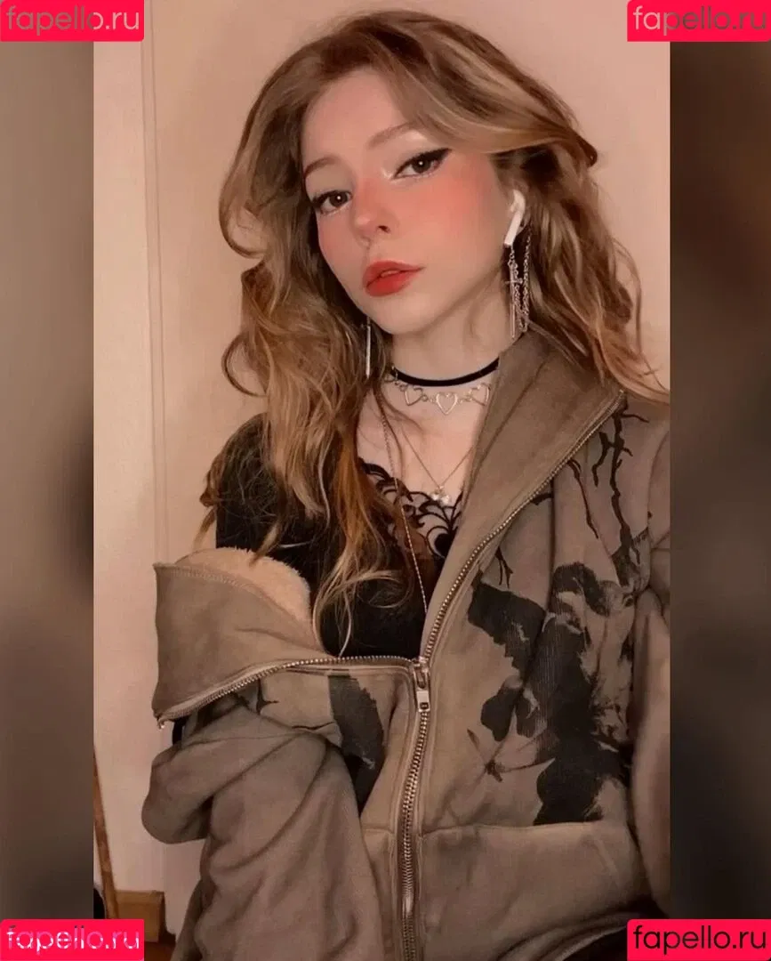 darkredsakura Onlyfans Photo Gallery 