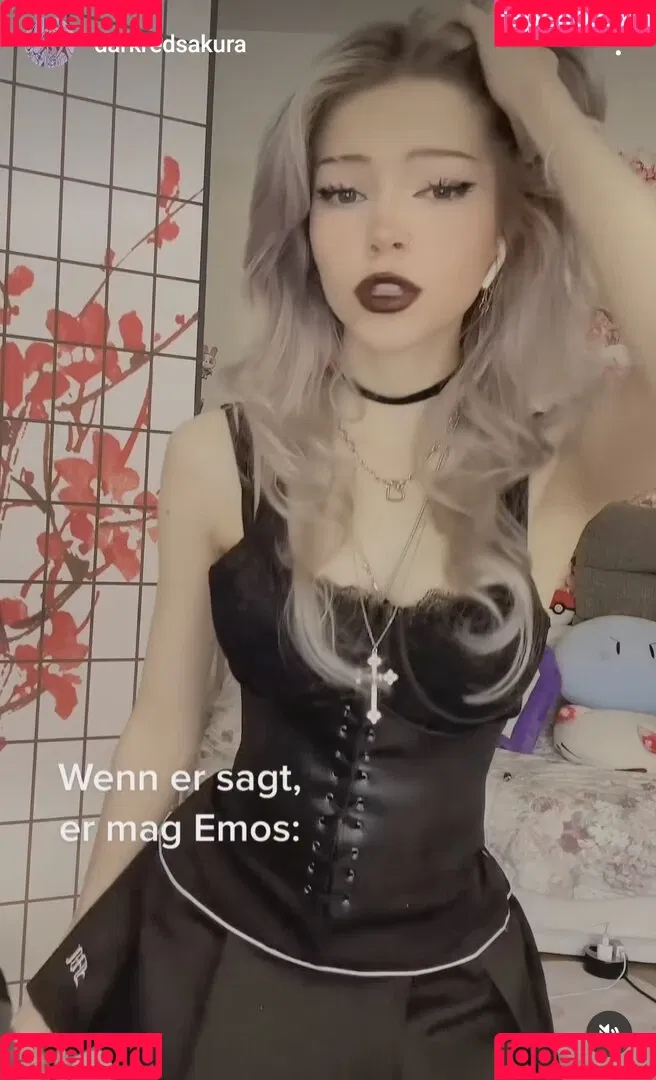 darkredsakura Onlyfans Photo Gallery 