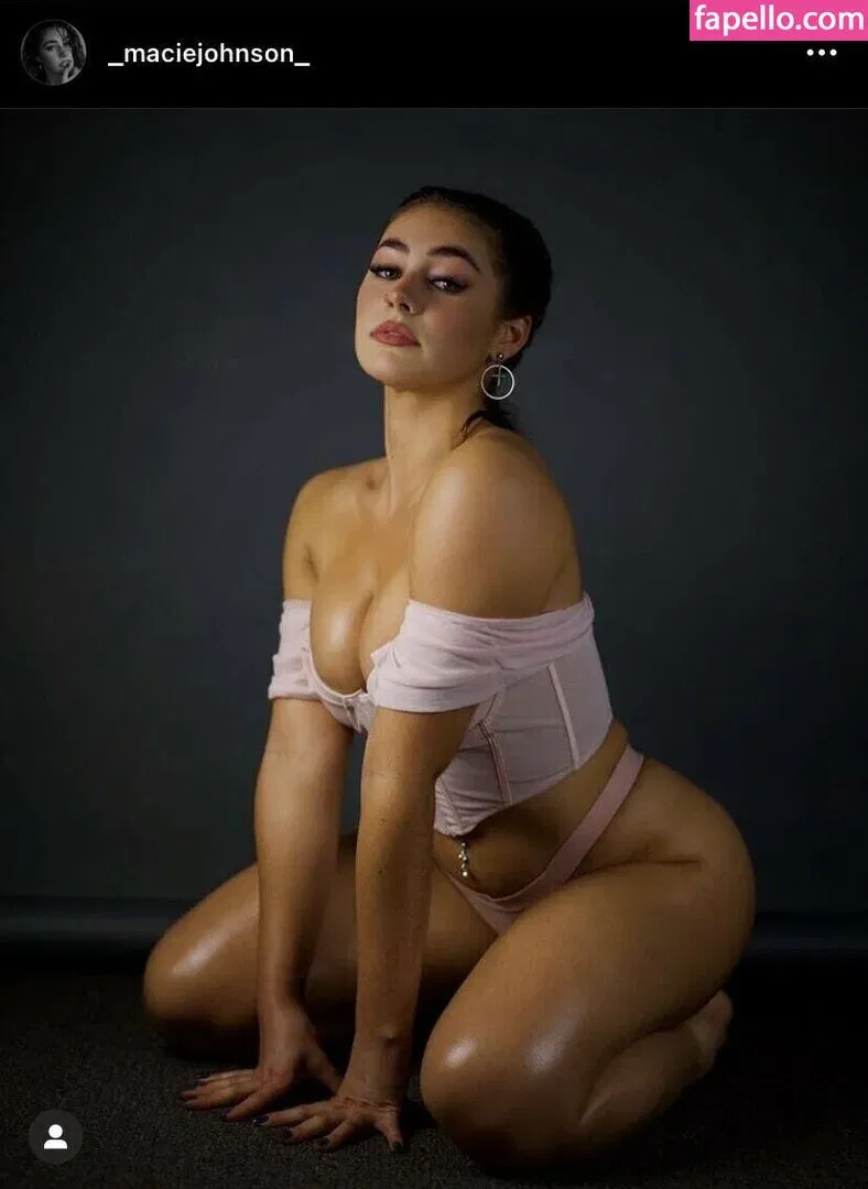 daretobelilith Onlyfans Photo Gallery 