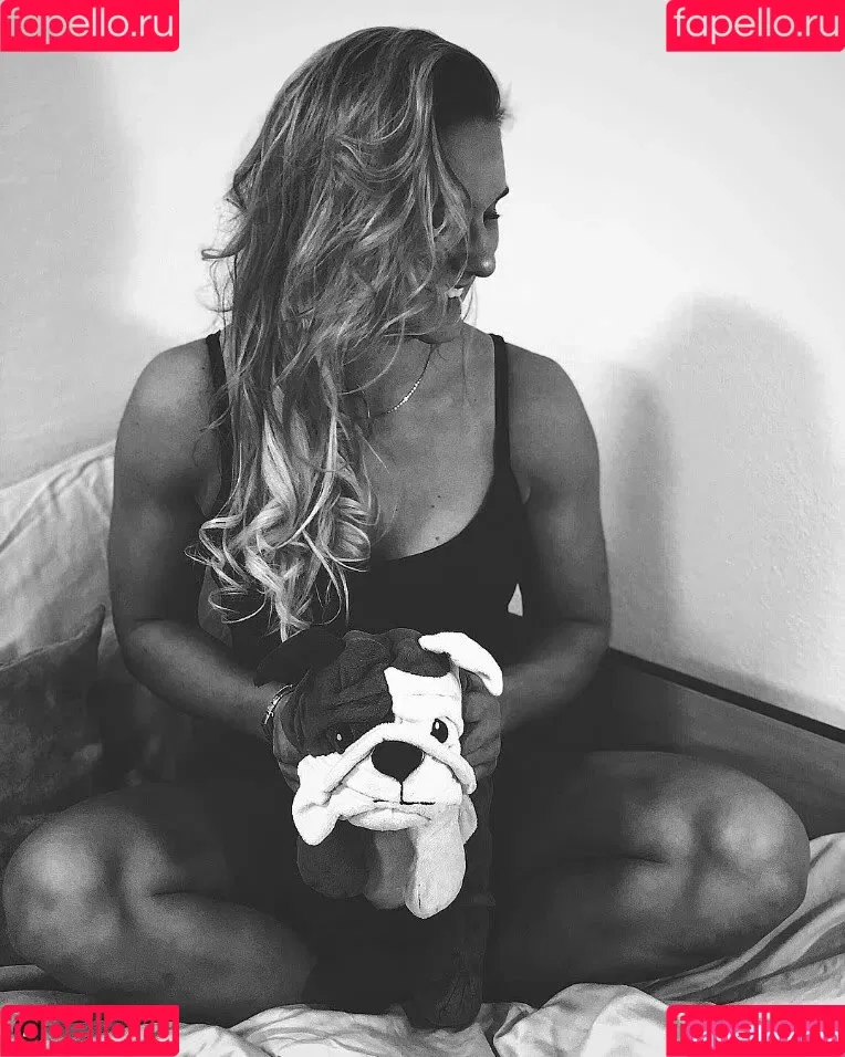 Lisa Buckwitz Onlyfans Photo Gallery 
