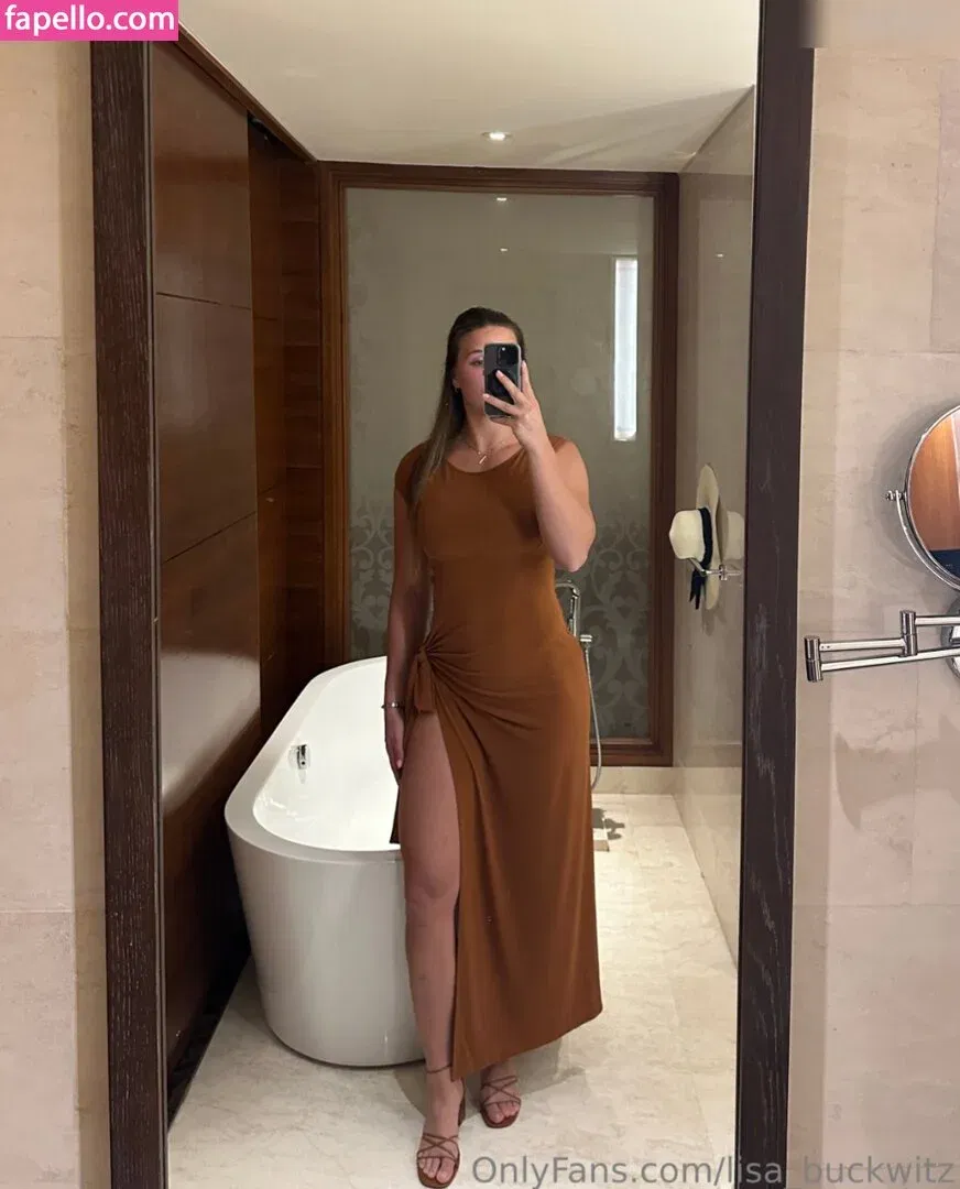 Lisa Buckwitz Onlyfans Photo Gallery 