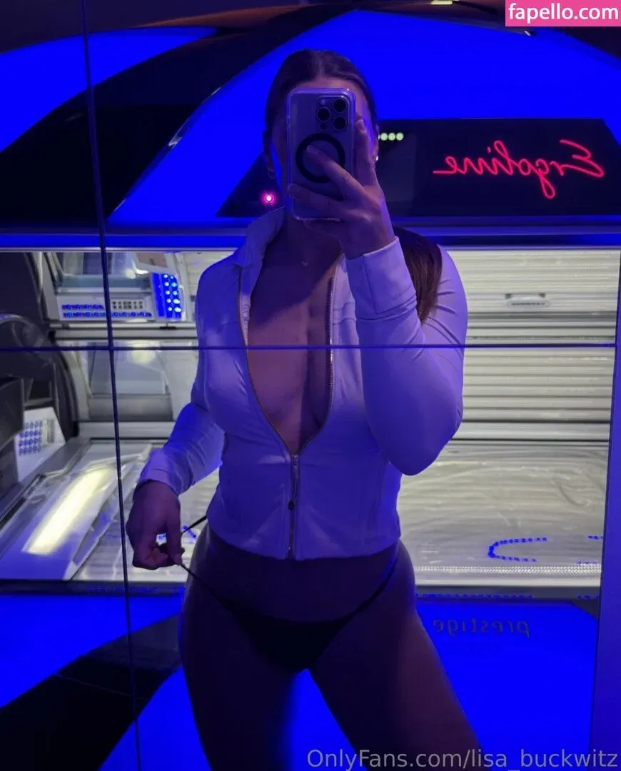 Lisa Buckwitz Onlyfans Photo Gallery 