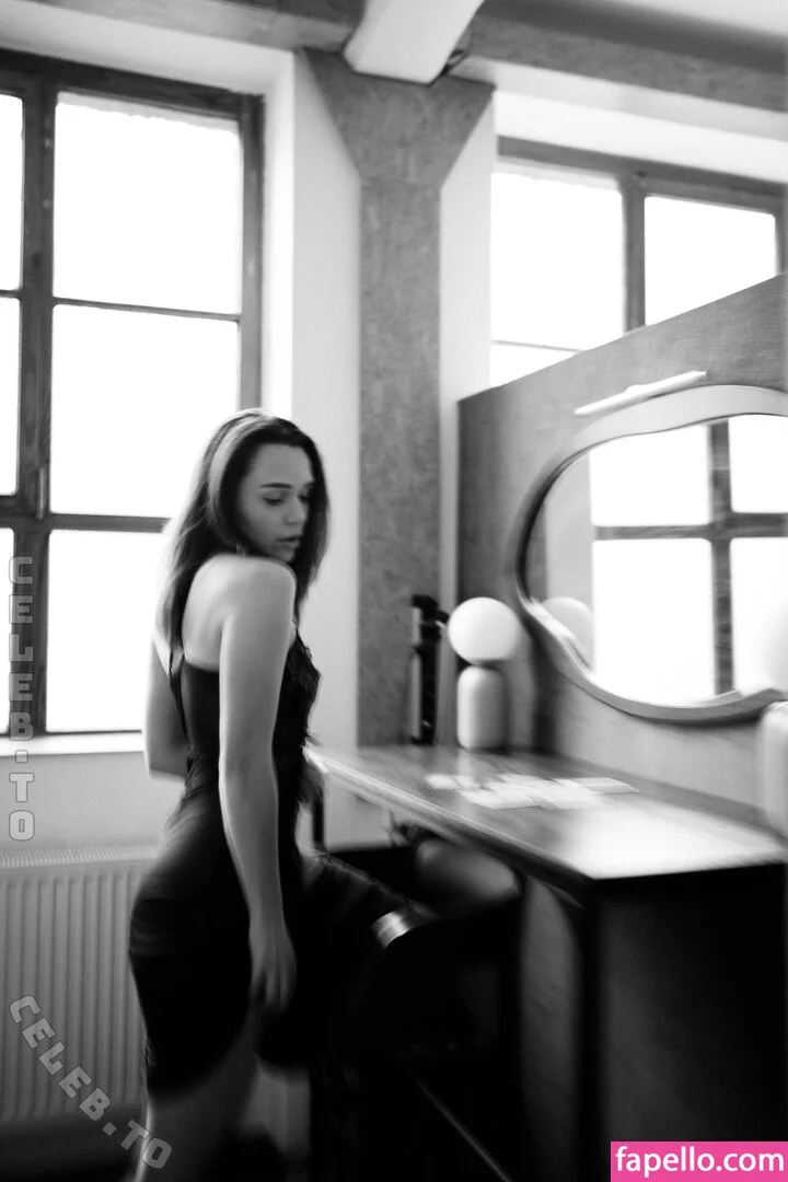 Mrs._Redhead Onlyfans Photo Gallery 