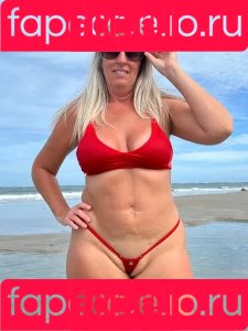 momof5booty Onlyfans Photo Gallery 