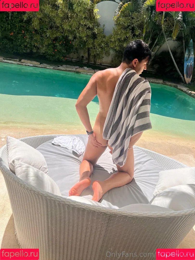 redboyxita Onlyfans Photo Gallery 