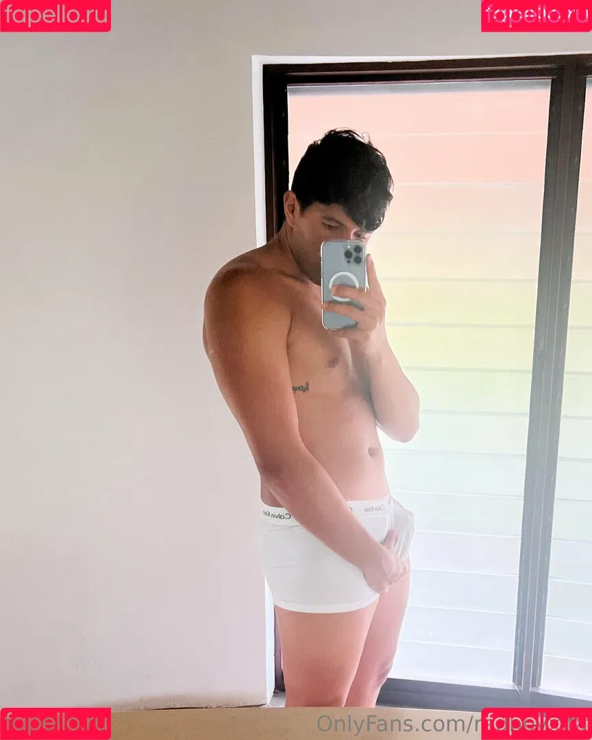 redboyxita Onlyfans Photo Gallery 