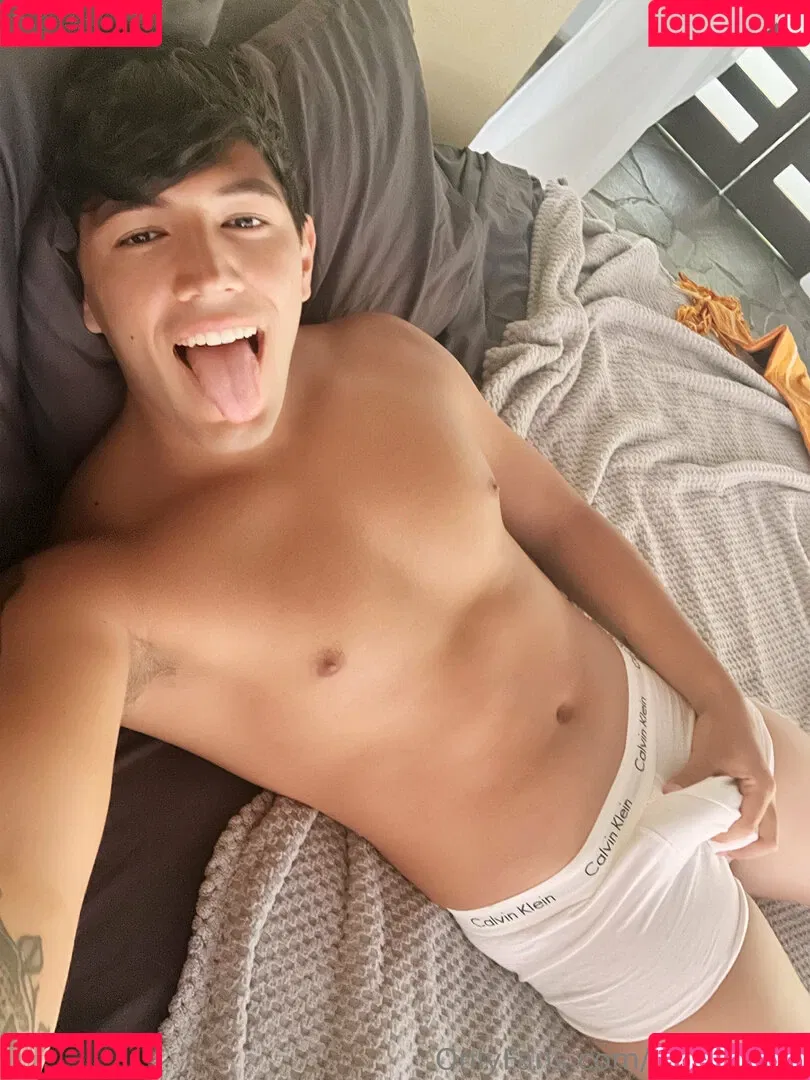 redboyxita Onlyfans Photo Gallery 