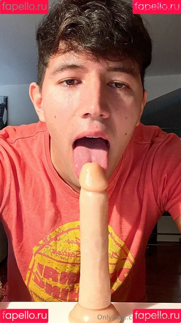 redboyxita Onlyfans Photo Gallery 
