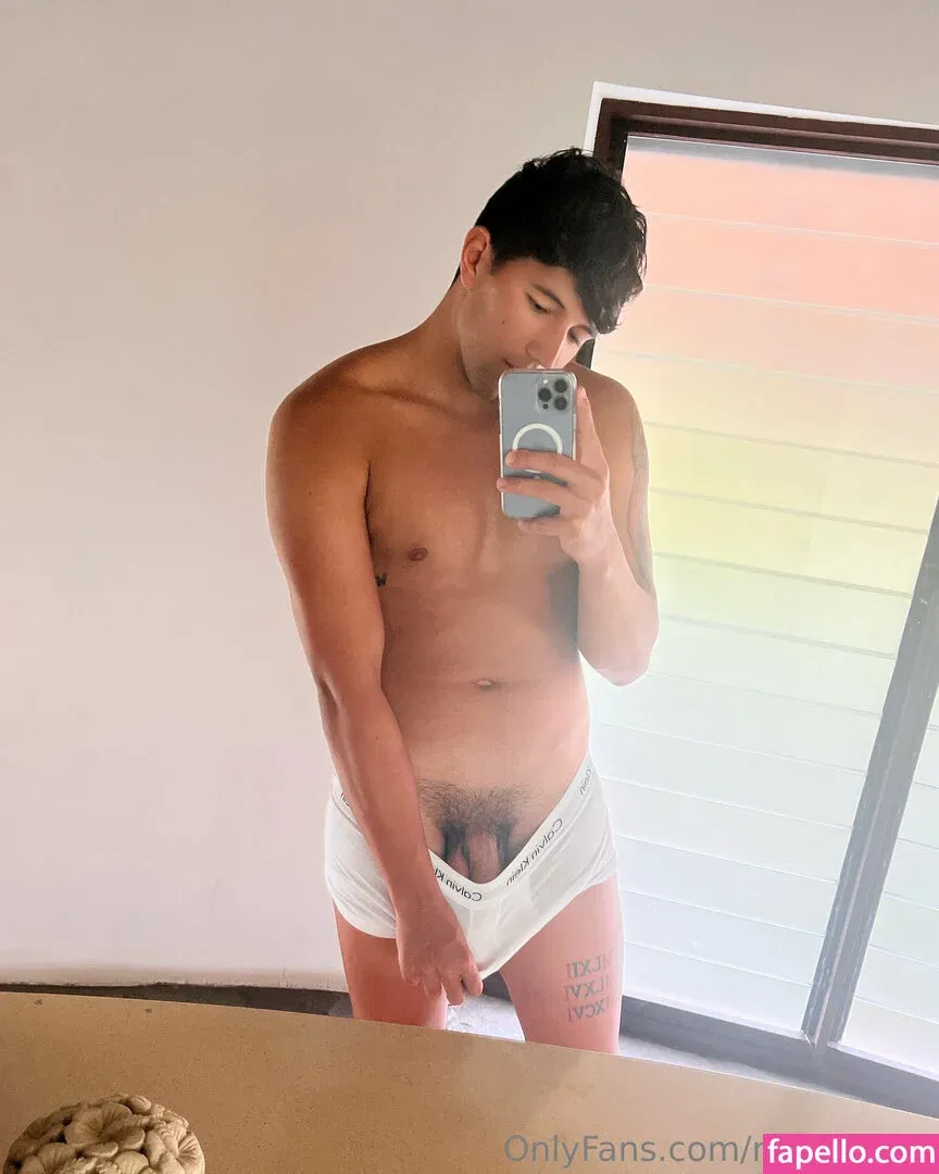 redboyxita Onlyfans Photo Gallery 