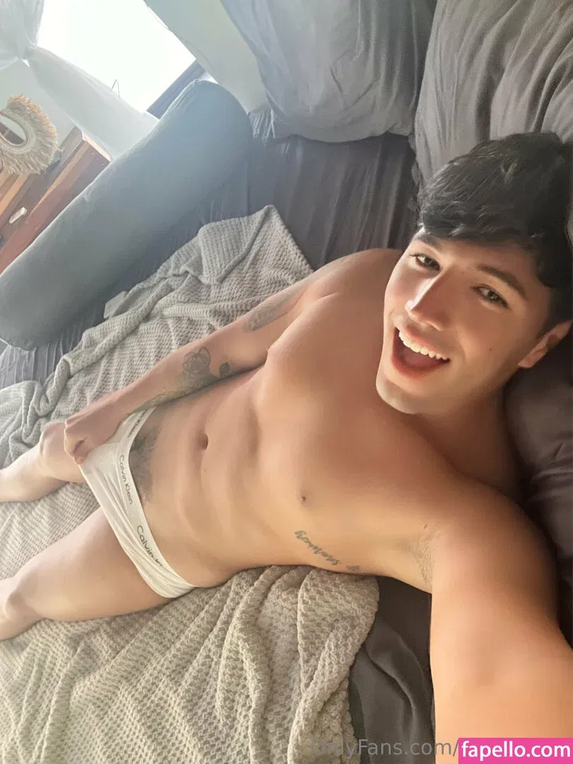 redboyxita Onlyfans Photo Gallery 